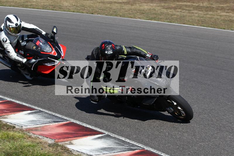 Archiv-2022/50 09.08.2022 MSS und TÖFF Track Day ADR/Gruppe rot/unklar